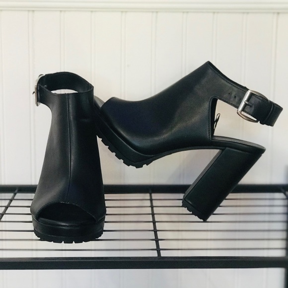 H&M Divided Open Toe Leather Booties - Picture 1 of 5